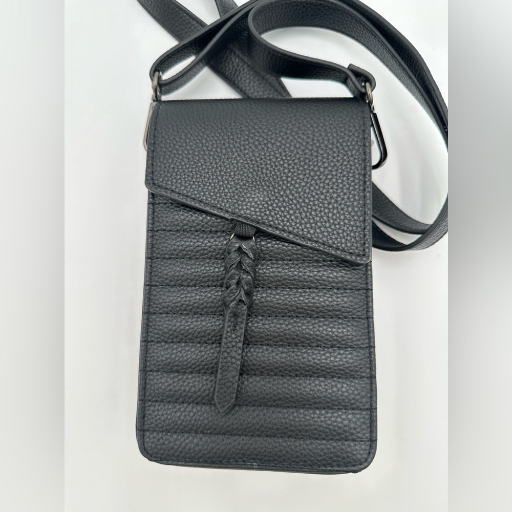 Rad Rev Wallet Phone Crossbody Bag Black